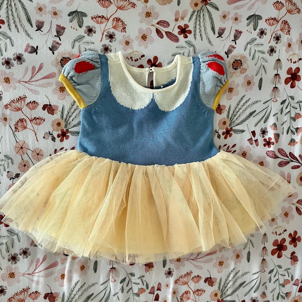 Baby gap Disney Snow White Tulle Dress